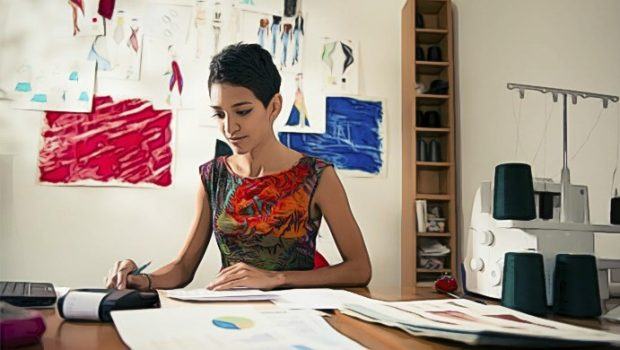 how to become a successful fashion designer