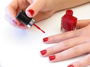 how to get healthy nails at home