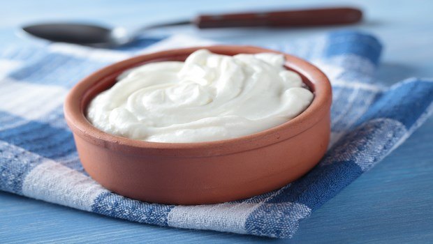how to get rid of vaginal odor-bath with yogurt
