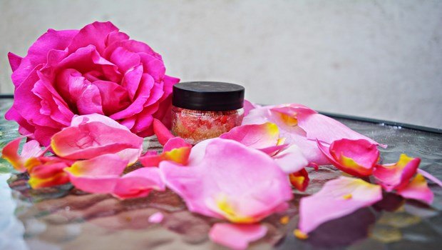 how to remove dead skin cells-rice-curd-rose oil scrub