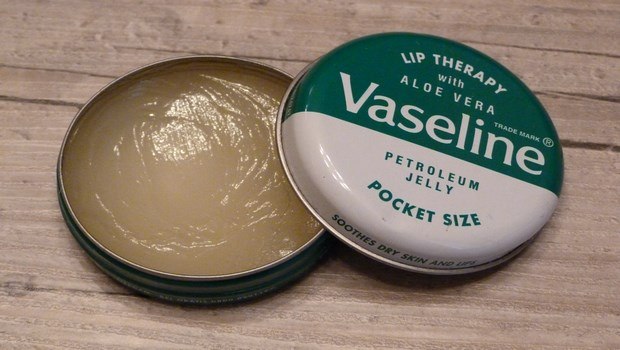 how to remove dead skin cells-take care of chapped lips with lip balm, vaseline, or chap stick