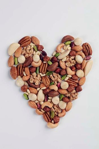 health benefits of nuts and seeds book for heart