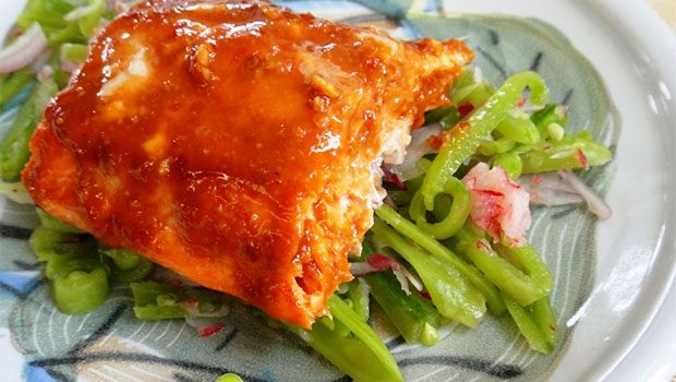 Barbecue Salmon And Snap Pea Slaw