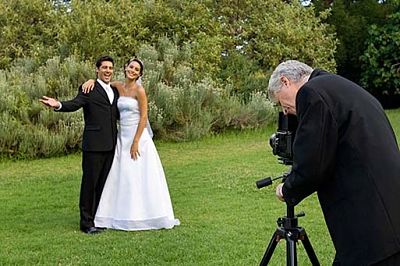 wedding ideas on a budget with videographers and photographers