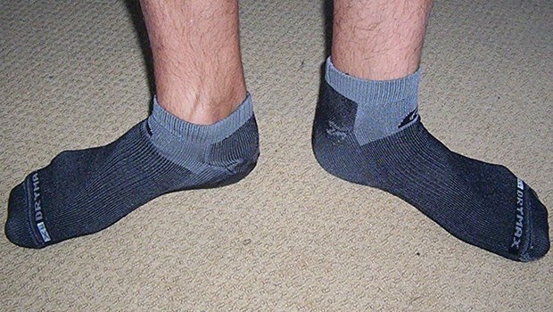 choose & wear the right socks