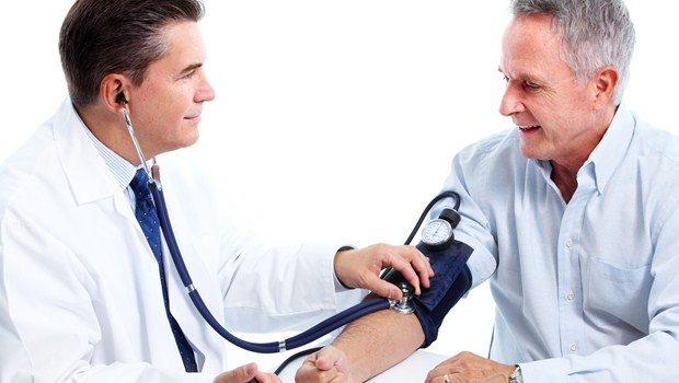kiwi helps lower blood pressure