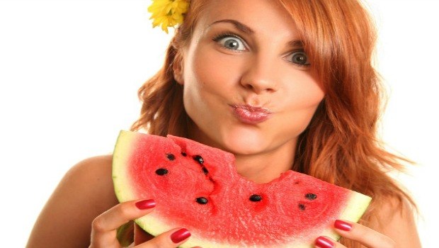 eat watermelon 