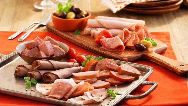 foods that cause miscarriage-deli meat
