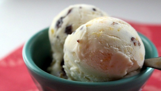 homemade peach-and-toasted pecan ice cream download