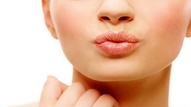 how to get rid of dry lips