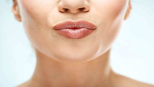 how to get pink lips 