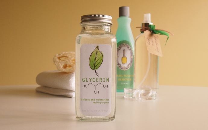 home remedies for dry nose - glycerin