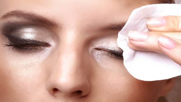 how to get rid of puffy eyelids