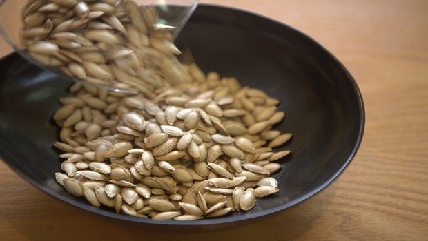 home remedies for low blood sugar-pumpkin seeds