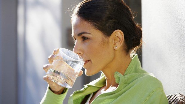 how to get chubby cheeks-drink enough water