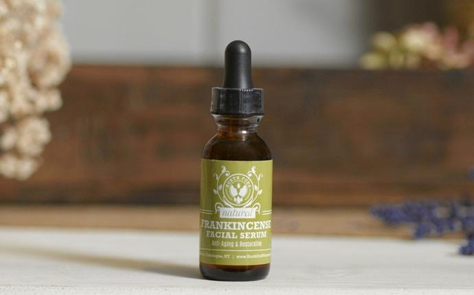 essential oils for oily skin - palmarosa (cymbopogon martinii) essential oil