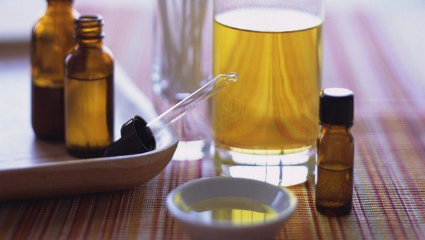 home remedies for Edema-tea tree oil