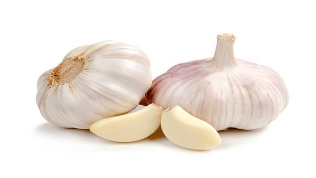 home remedies for angina-garlic