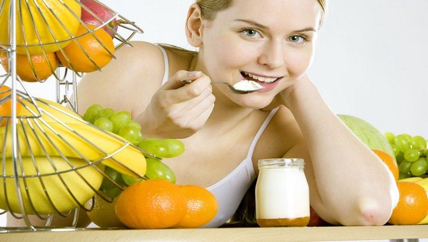 home remedies for dehydration-eat yogurt