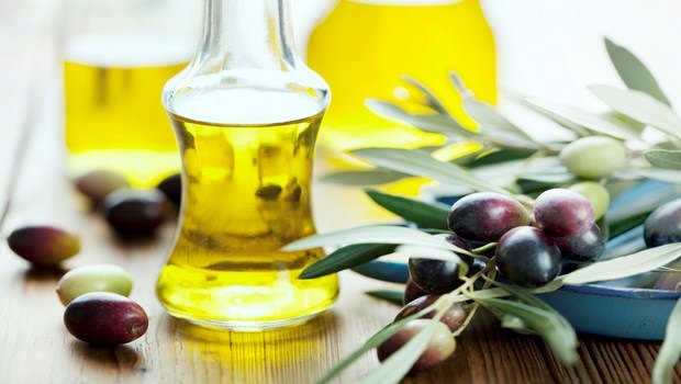 home remedies for dry hands-olive oil