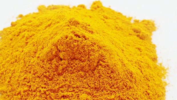home remedies for eye infections-turmeric powder