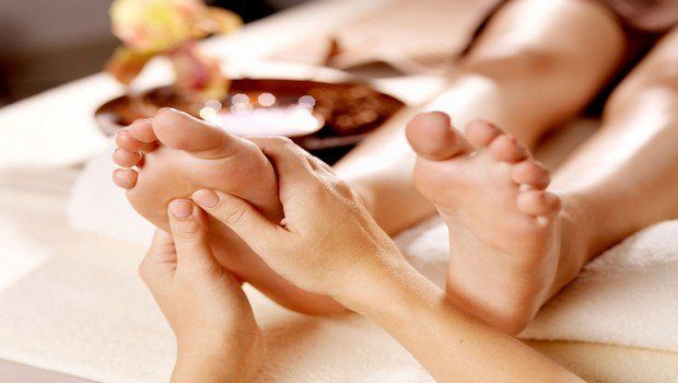 home remedies for plantar fasciitis-deep hand massage