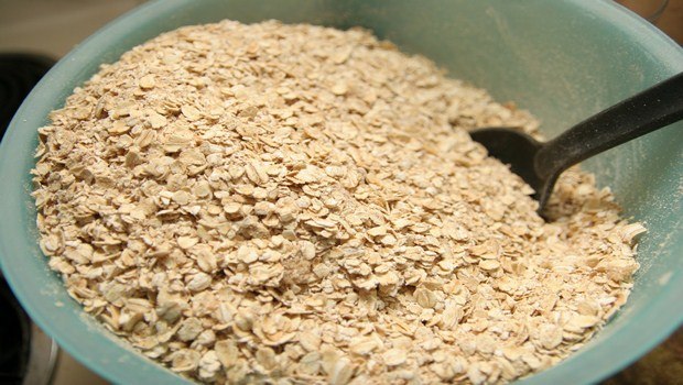 home remedies for prickly heat-oatmeal