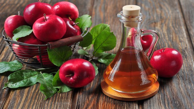 home remedies for red eyes-apple cider vinegar