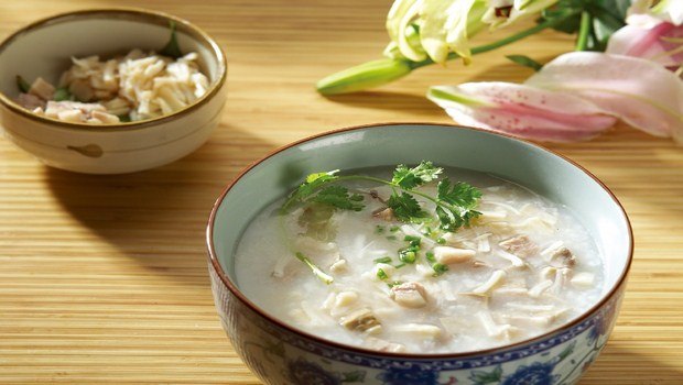 home remedies for throat infection-oatmeal porridge