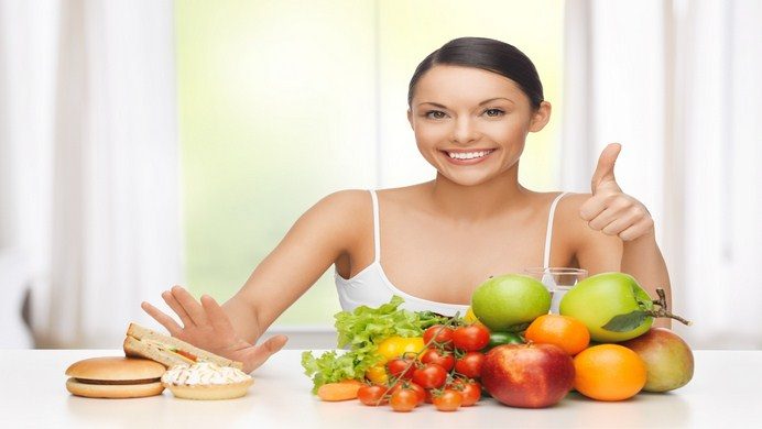 how to cleanse your body-snack on fruits before lunch