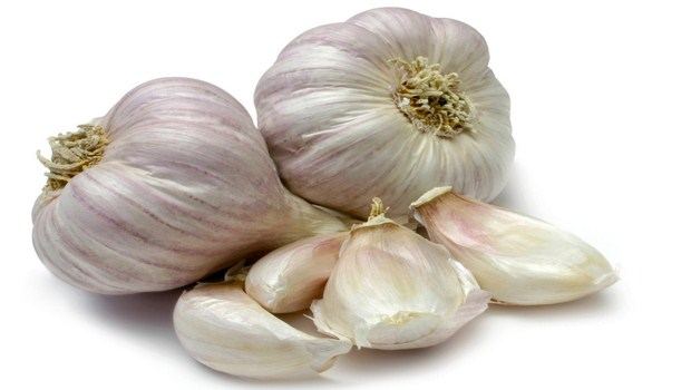 how to get rid of plaque in arteries-garlic