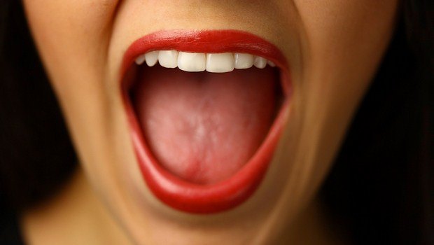 how to stop stuttering-do vocal exercises