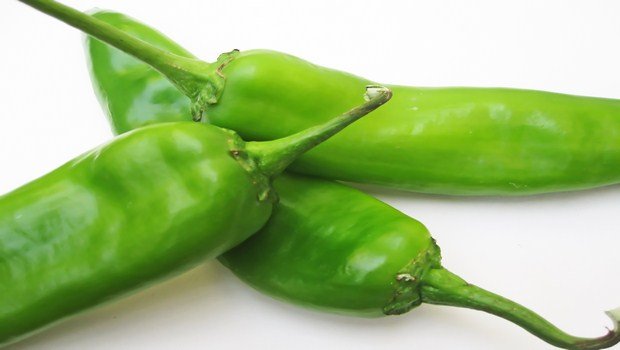 vitamin c rich foods-green chilies