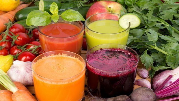 home remedies for burning eyes-vegetable juice