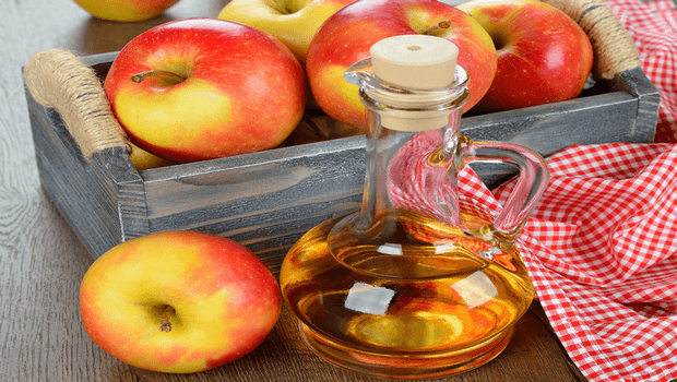 home remedies for mastitis-apple cider vinegar