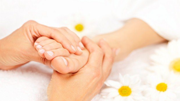 home remedies for rheumatoid arthritis-massage