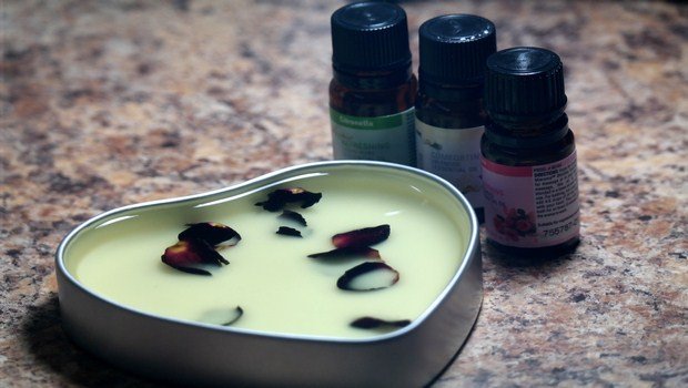 how to make perfume-flowers in oil