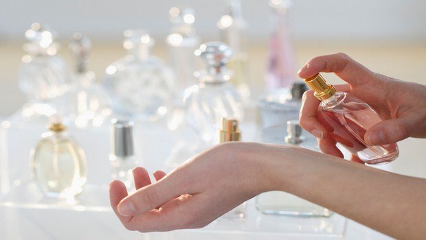 how to make perfume-homemade perfume with alcohol