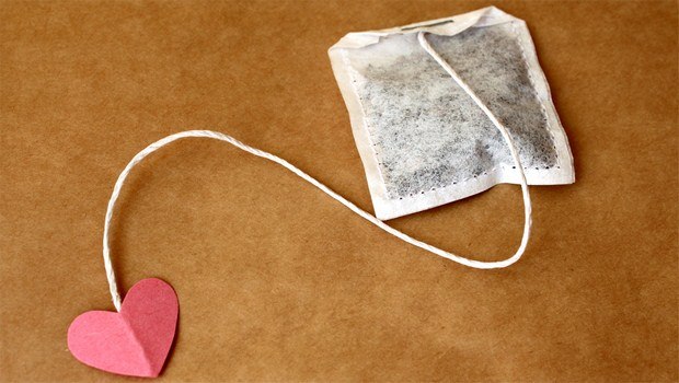how to treat a chalazion-tea bag