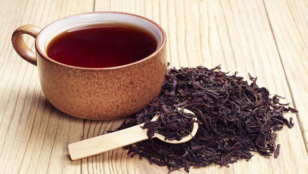 how to treat foot blisters-black tea