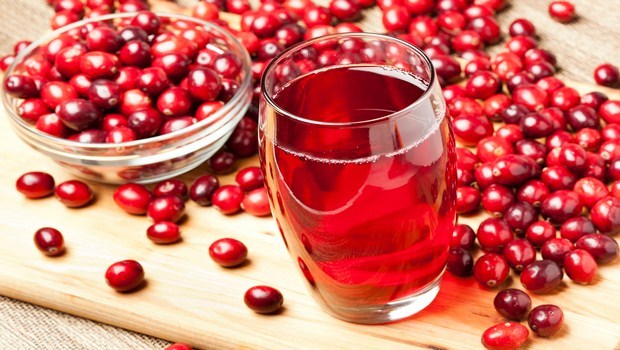 how to treat periodontitis-cranberry juice