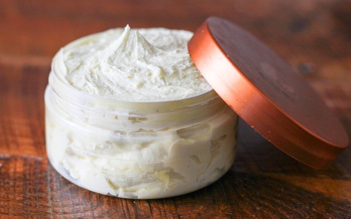 homemade body lotion recipes - whipped coconut cooling lotion