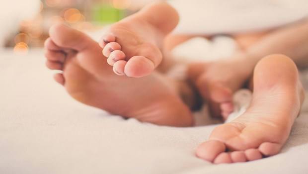 benefits of sleeping naked-better sex