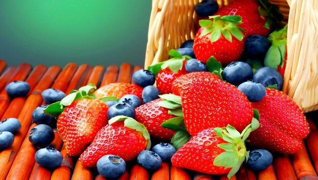 foods to improve memory-berries