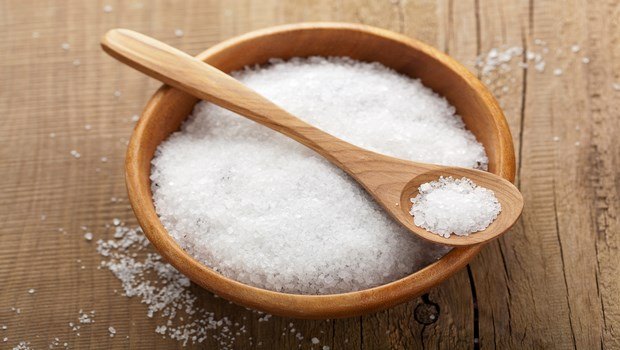 home remedies for molluscum contagiosum-sea salt