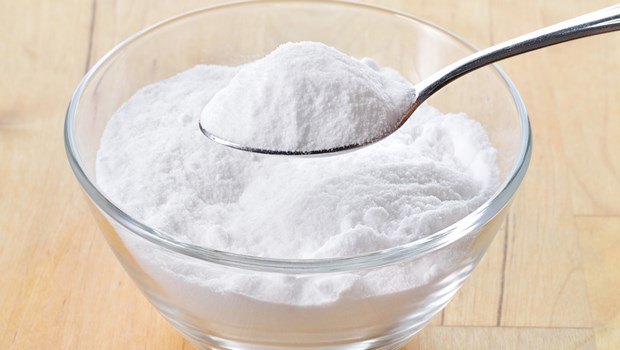 how to cure a urinary tract infection-drink baking soda