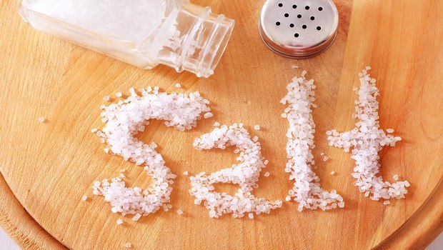 how to cure ingrown hair-salt