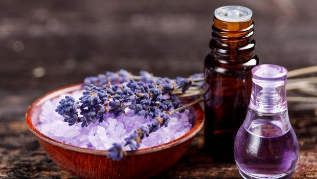 how to get rid of chicken pox scars-lavender essential oil