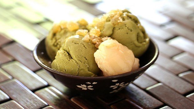 how to make ice cream-green tea ice-cream