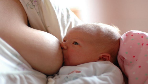 how to prevent breast cancer-breast-feeding